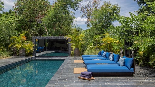 White Lotus Estate Swimming pool 1