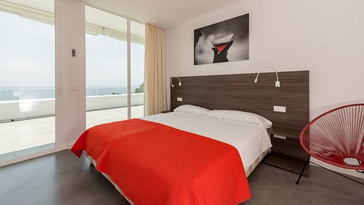White Villa Bedroom 4