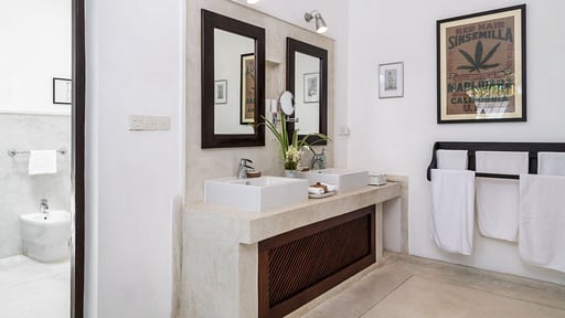 Why House Спальня 2