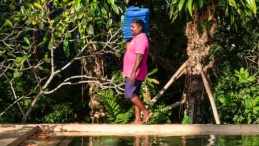 Why House Персонал виллы