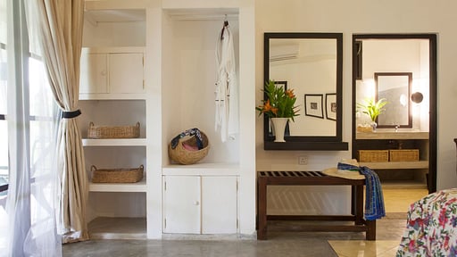 Why House Спальня 10