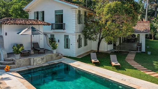 Wijaya Giri Swimming pool