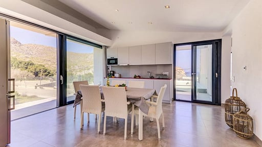 Windsurf Apartment Zona de comedor