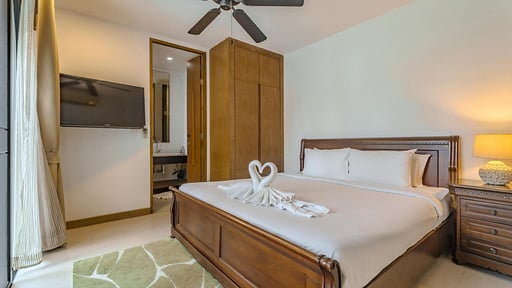 Wings Elegant Villa Bedroom 2