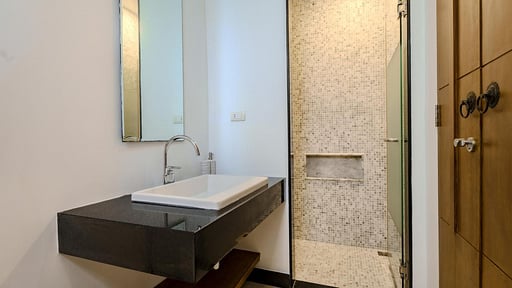 Wings Elegant Villa Bedroom 2