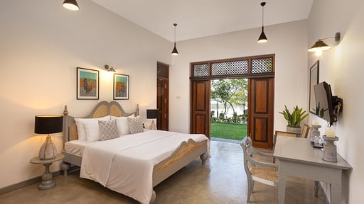 Yahva Villa Bedroom 1