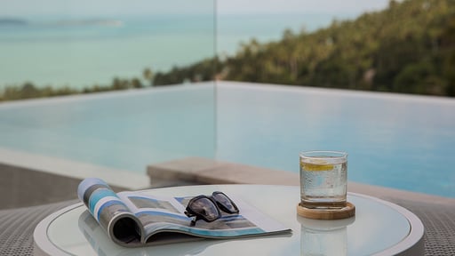 Yam Chao at Verano Residence Бассейн