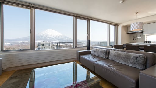 Yama Shizen Three Bedroom Penthouse Living room