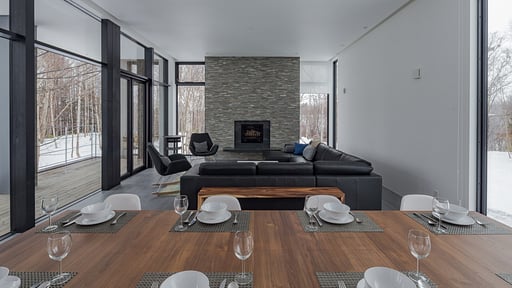 Yanagi House Dining area