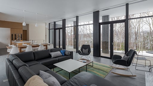 Yanagi House Living room