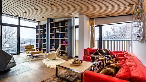 Yasuragi Penthouse