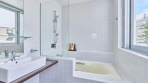 Youtei Tracks Three Bedroom Condo Andere