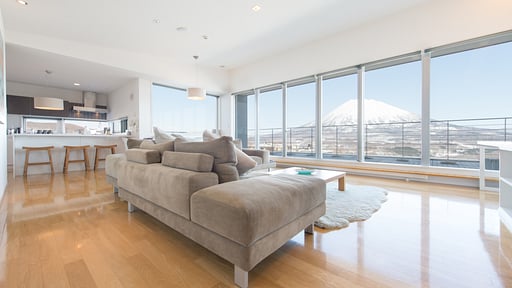 Youtei Tracks Three Bedroom Penthouse Living room