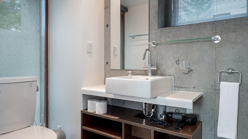 Yuki Uchi House Bedroom 1