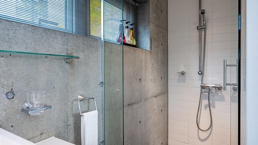 Yuki Uchi House Bedroom 1