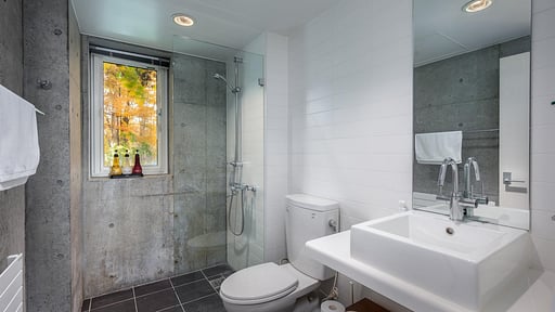 Yuki Uchi House Bedroom 3