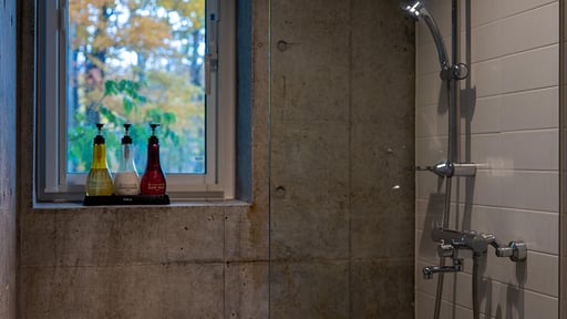 Yuki Uchi House Bedroom 1