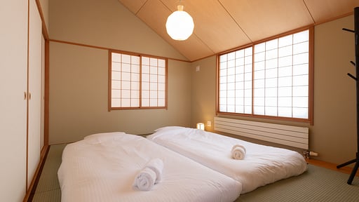 Yukimine Chalet Bedroom 3