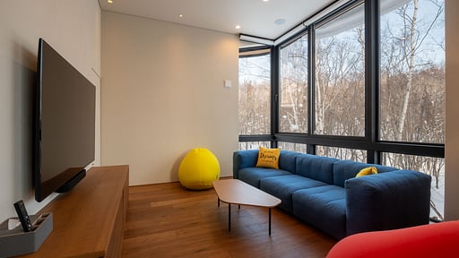 Yuzen Chalet Media room