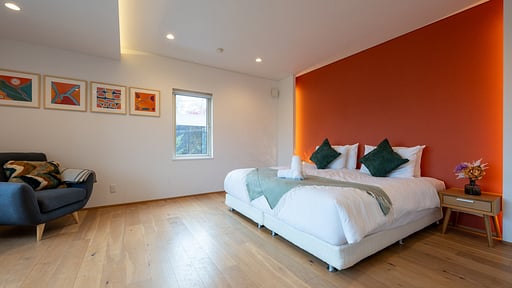 Yuzuki Chalet Bedroom 1