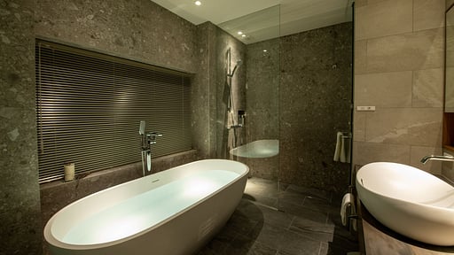 Zai-On Chalet Bedroom 1