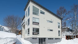 Miharashi Apartments Two Bedroom