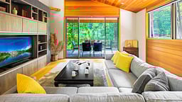 Phoenix Cocoon Chalet