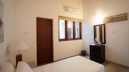 Villa 700