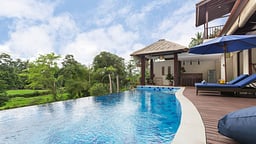 Villa Atap Padi