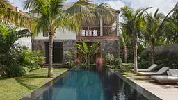 Villa Excuse My French