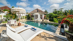 Villa Moana Poe