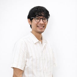Ivan Novansyah - -