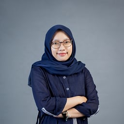 Annisa Putri Yunita - -