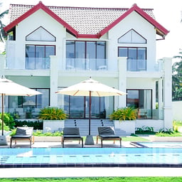 Aryan Beach Villa