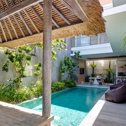 Swan Villa 3