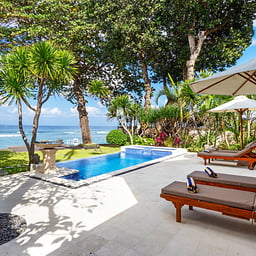 Villa Pantai Candidasa