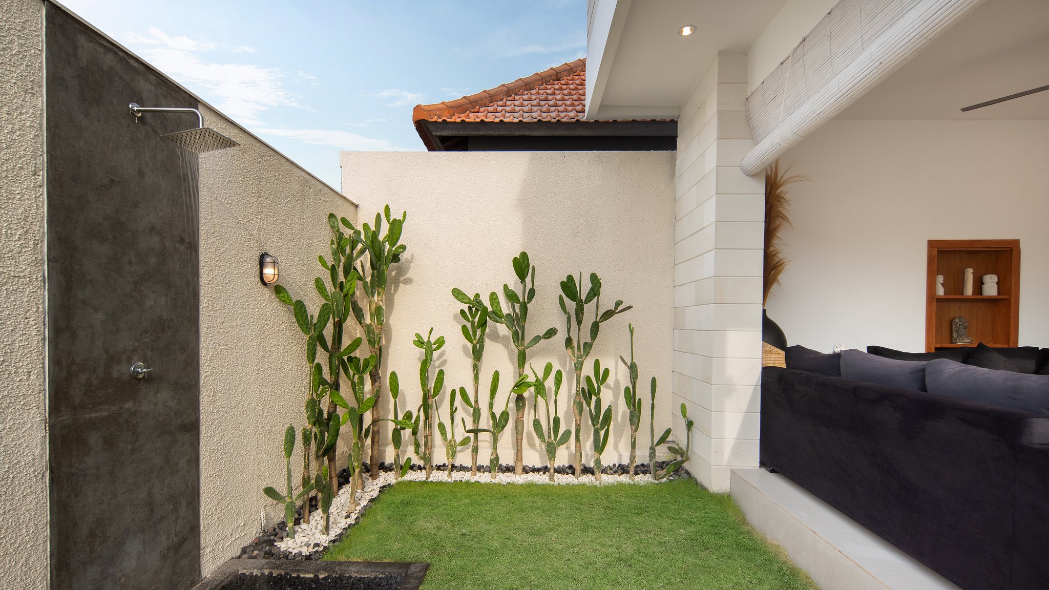 Villa Cinta Rose Garden