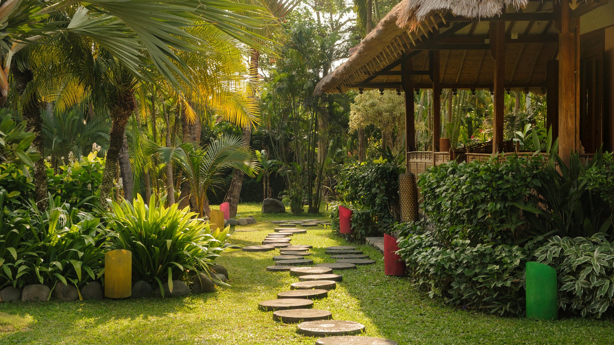 Villa Desa Roro Estate Garden 1
