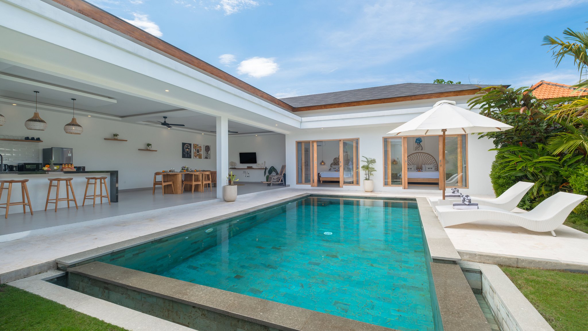 Image 1 of Villa Kuwait