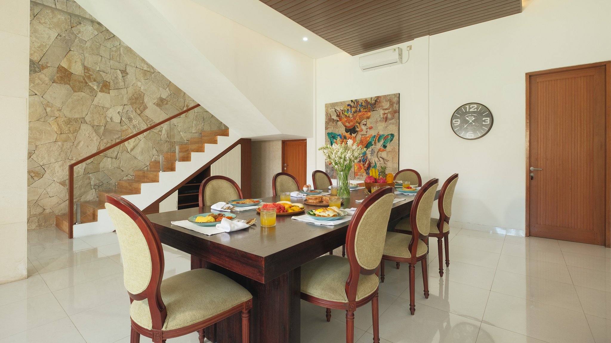 Villa Latima Dining area