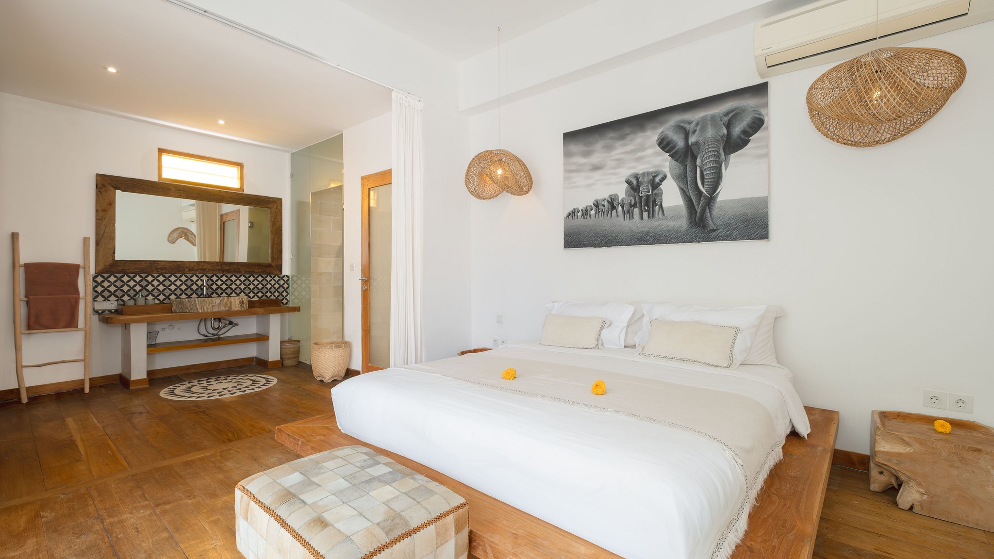 Villa Metisse Bedroom 1