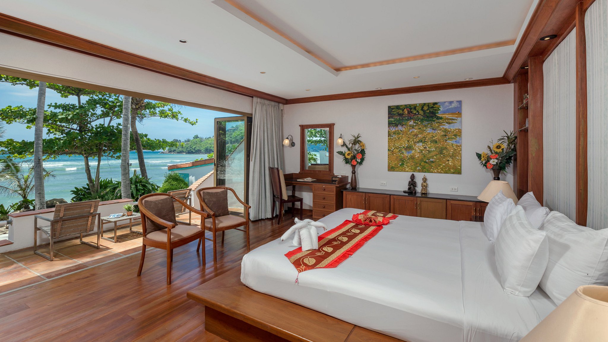 Kalim Howus Kalim Beach House in Patong beach, Phuket - 7 bedrooms