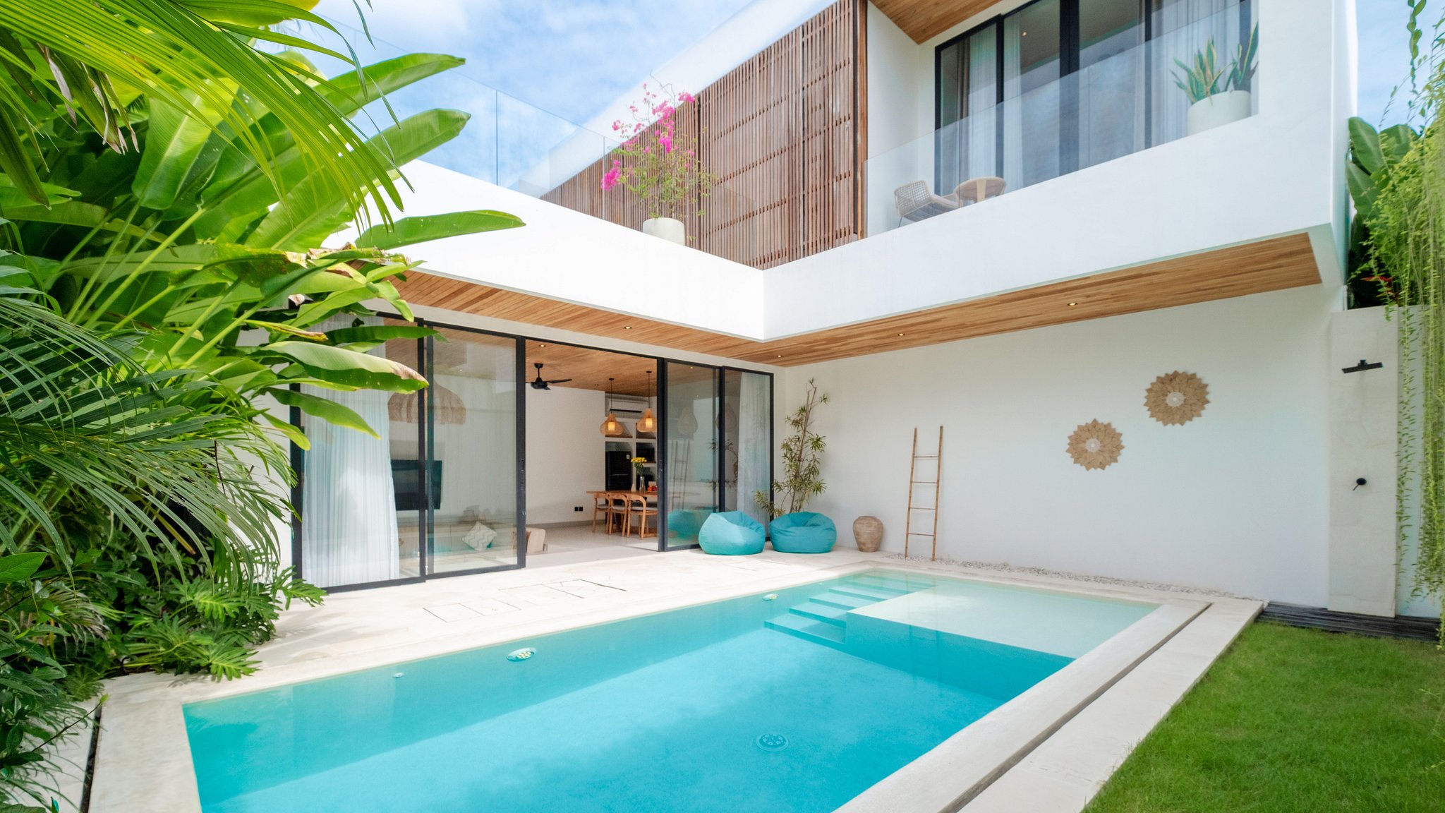 Image 1 of Loona Palm Villa 1