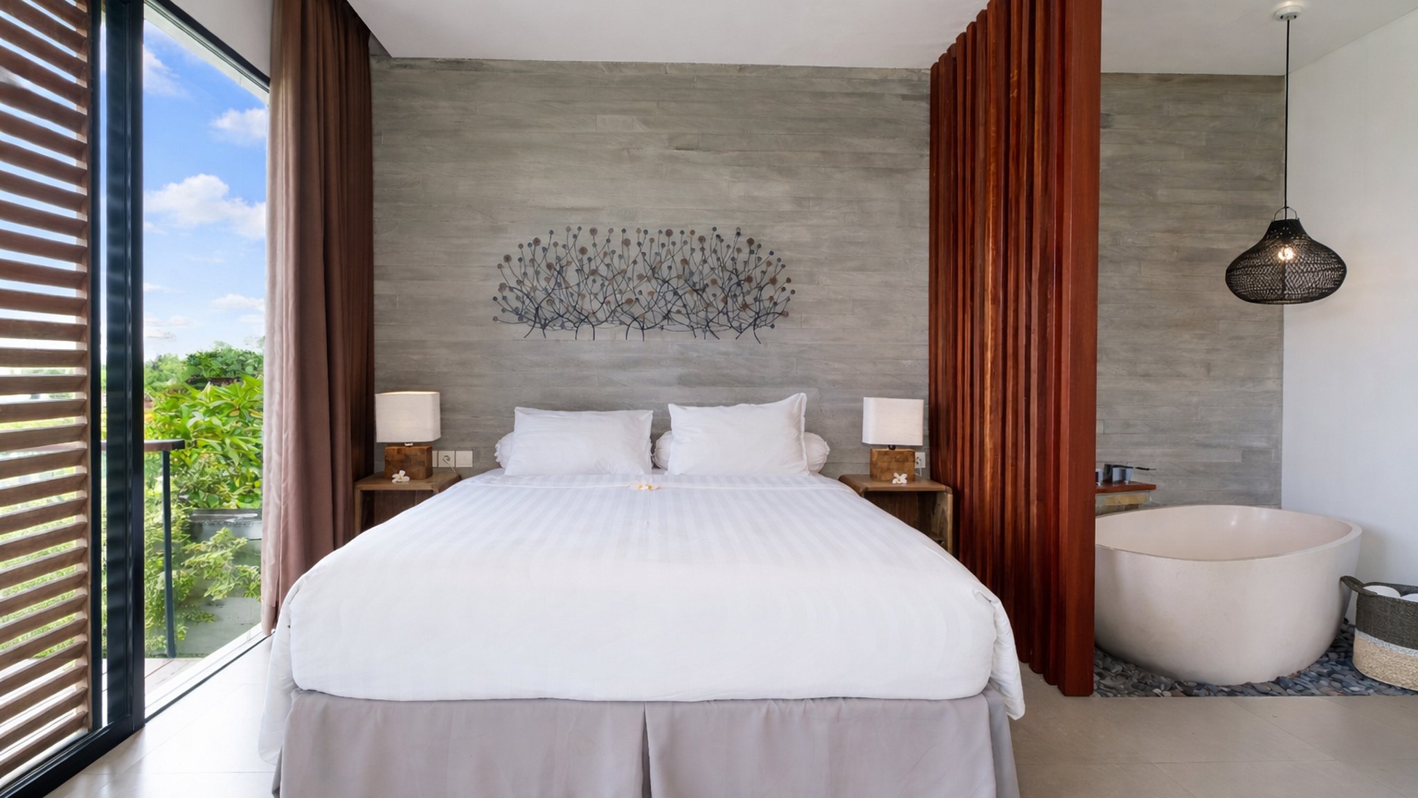 Swan Villa R Bedroom 1