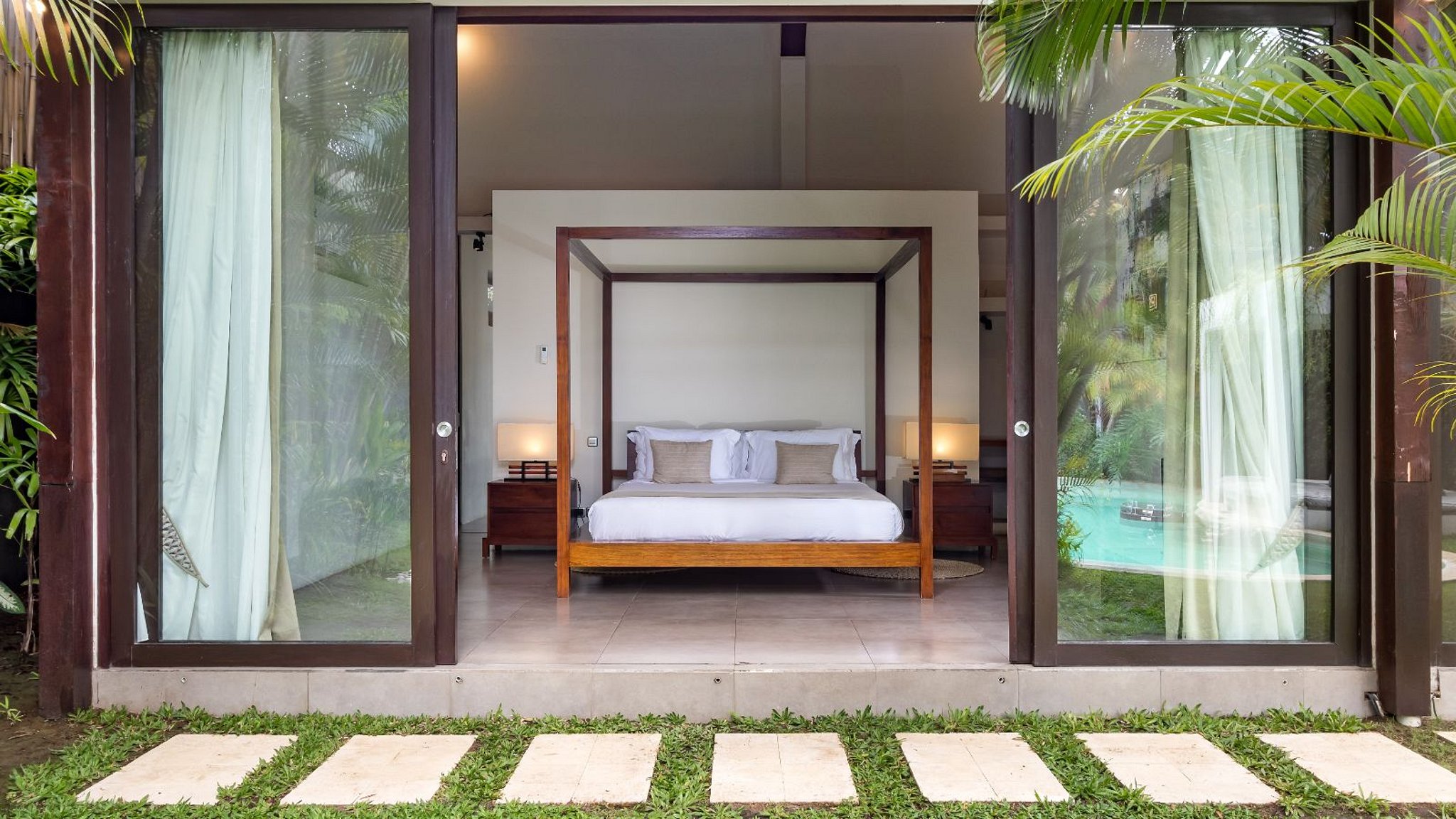 Villa Alice Dua Bedroom 1