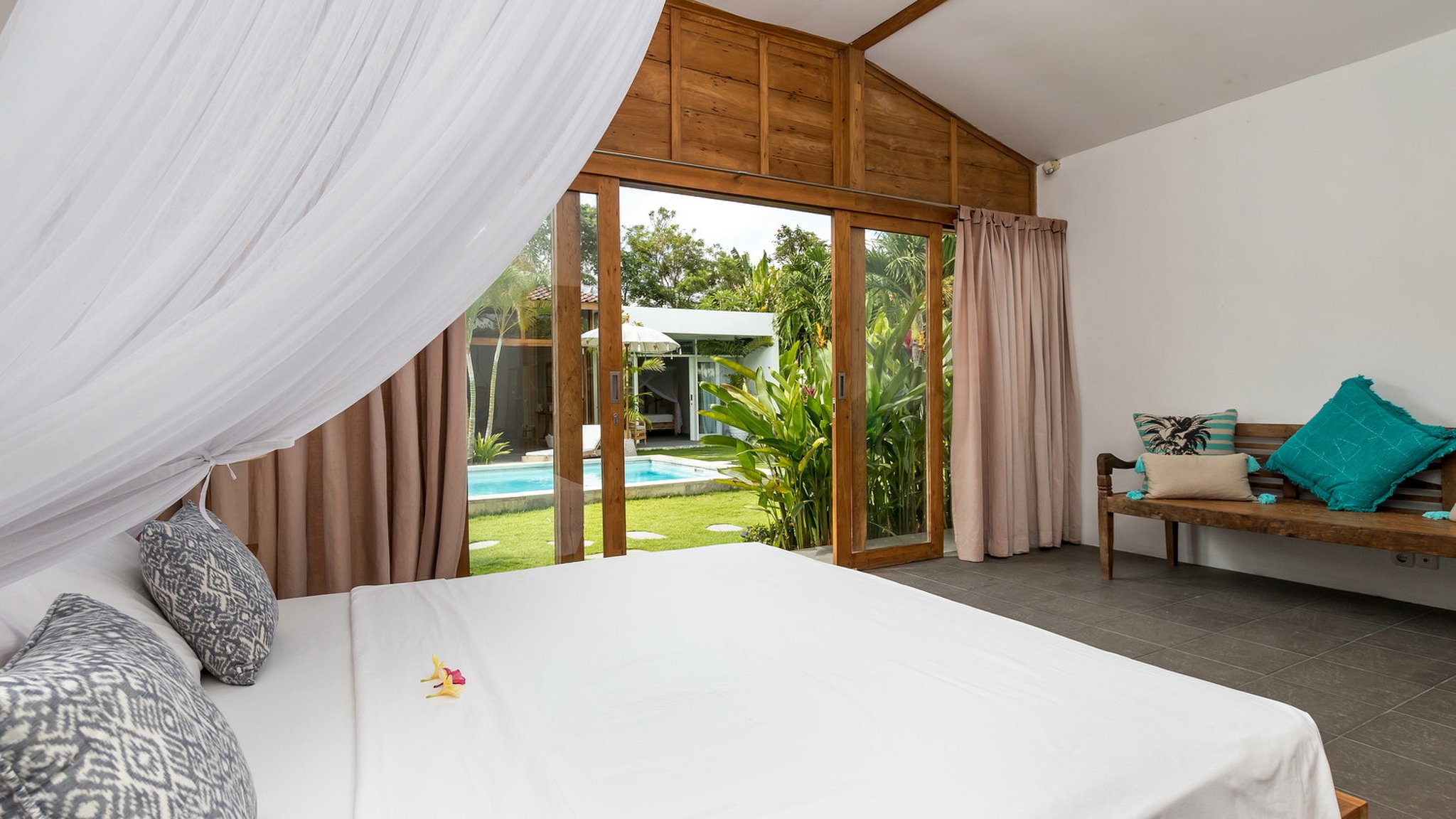 Villa Atmo Bedroom 1
