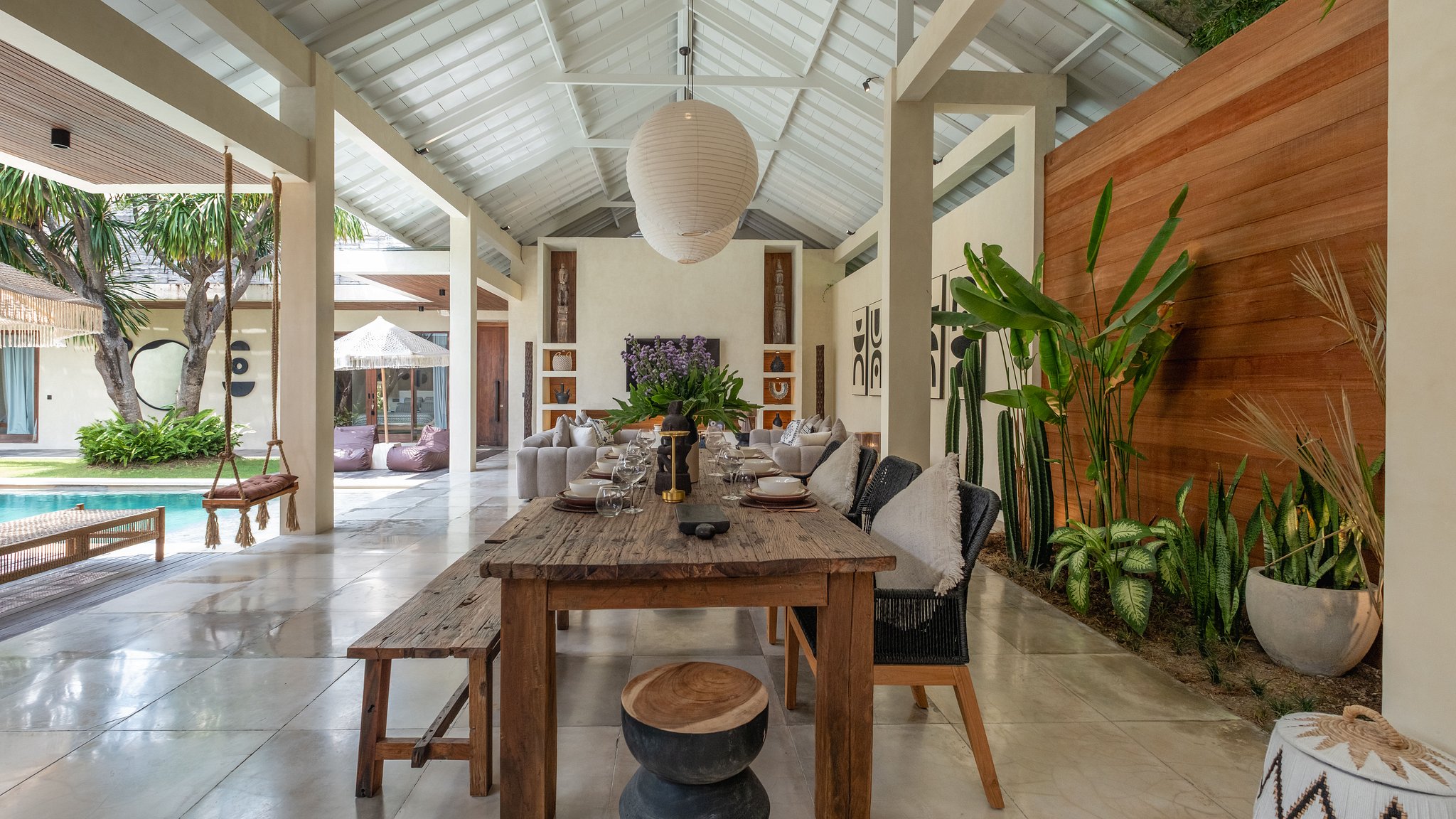 Villa Dreamer Dining area