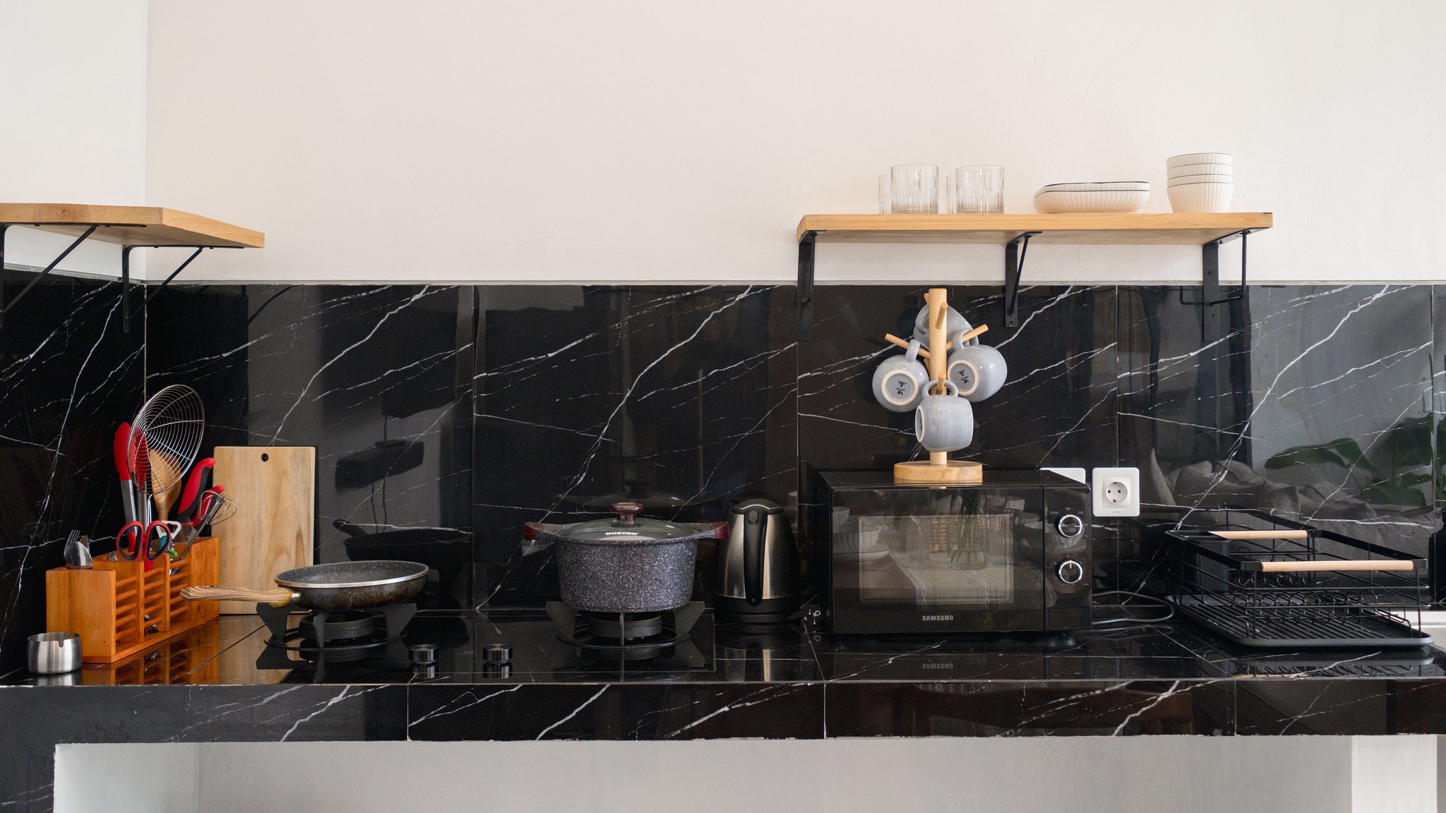 Kamila Villa 2 Kitchen