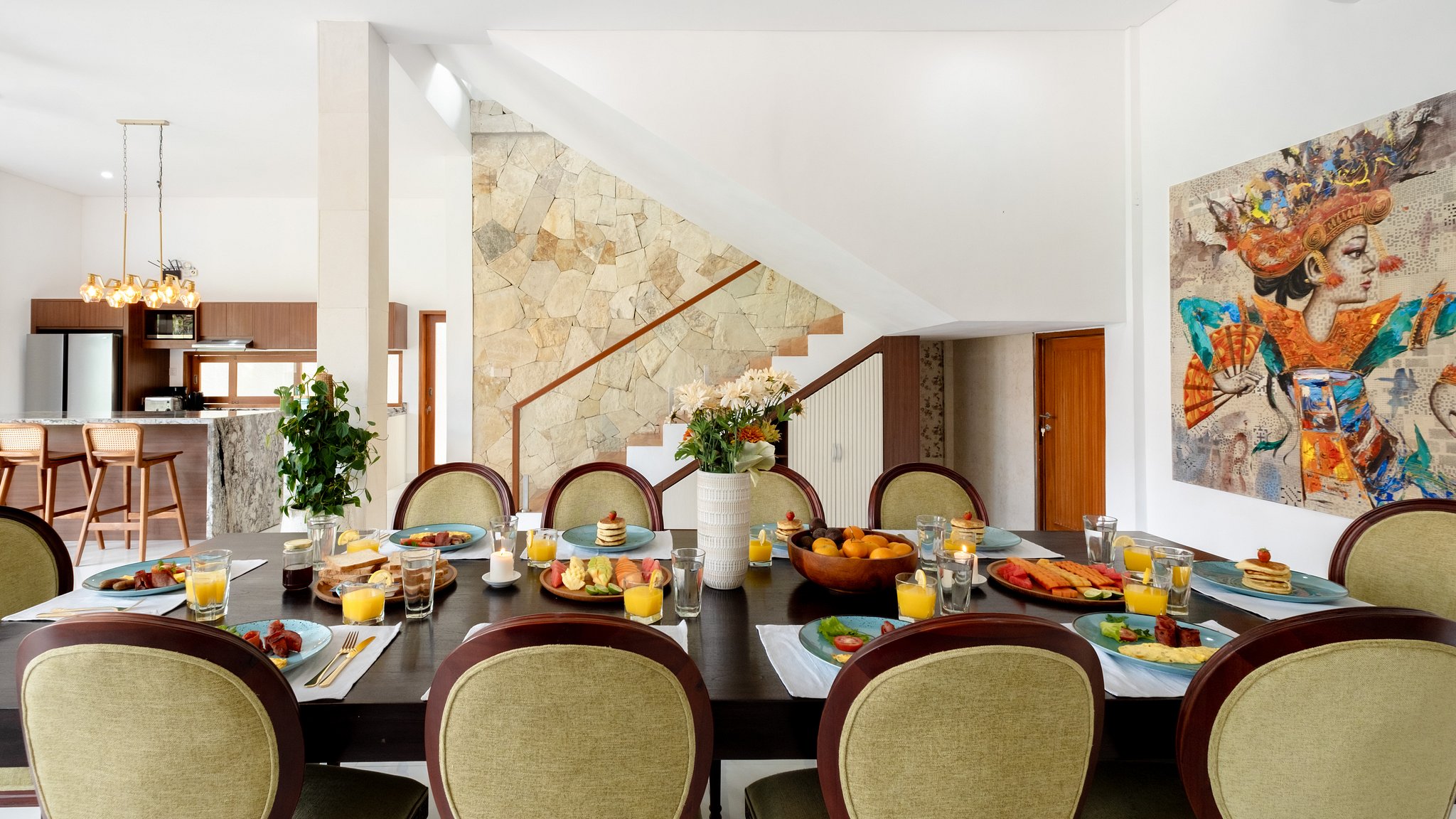 Villa Latima Dining area