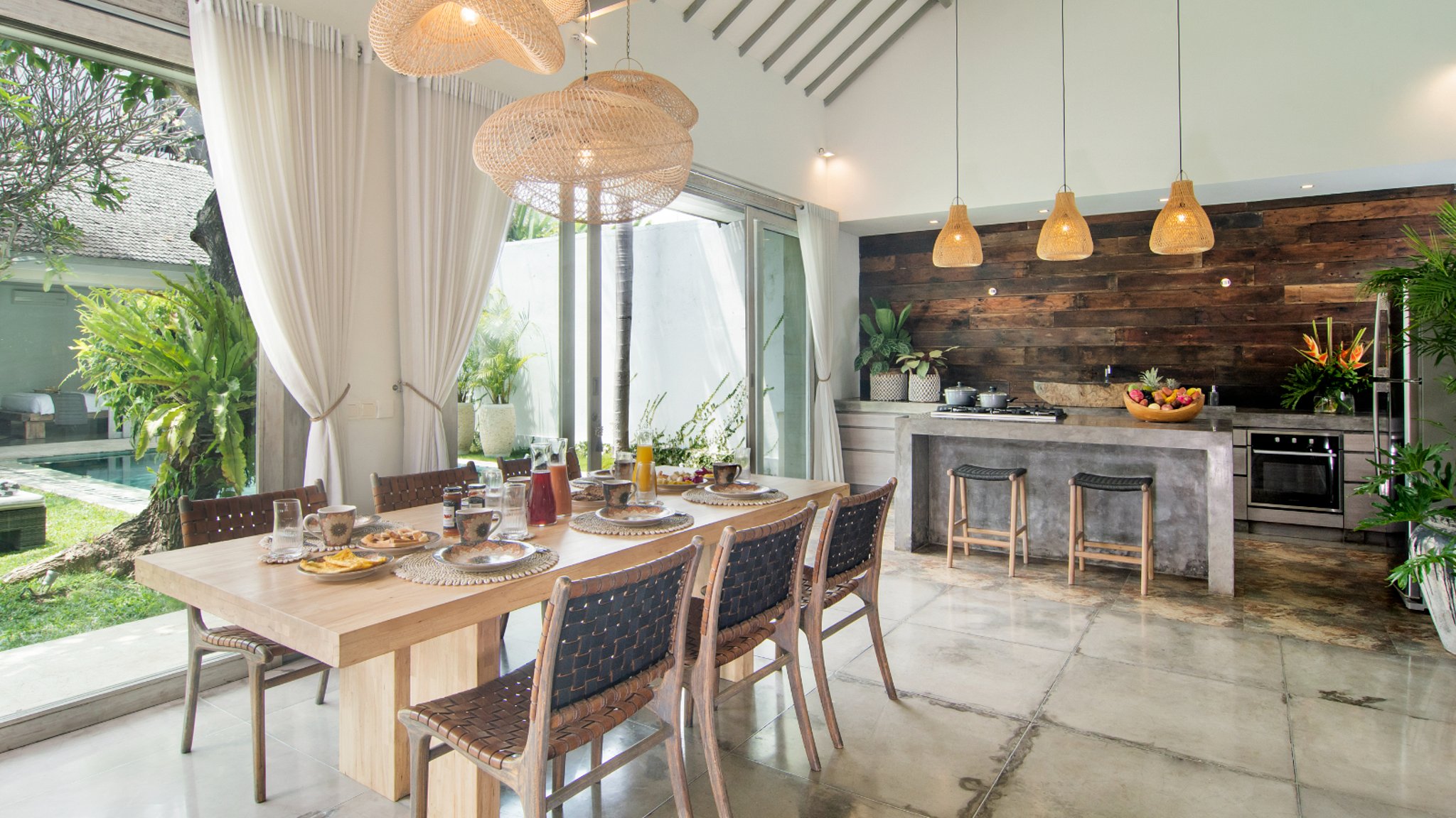 Villa Mia Dining area